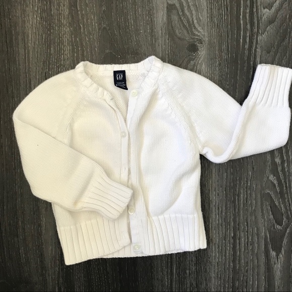 18-24mo_ GAP white button up sweater - Picture 5 of 5